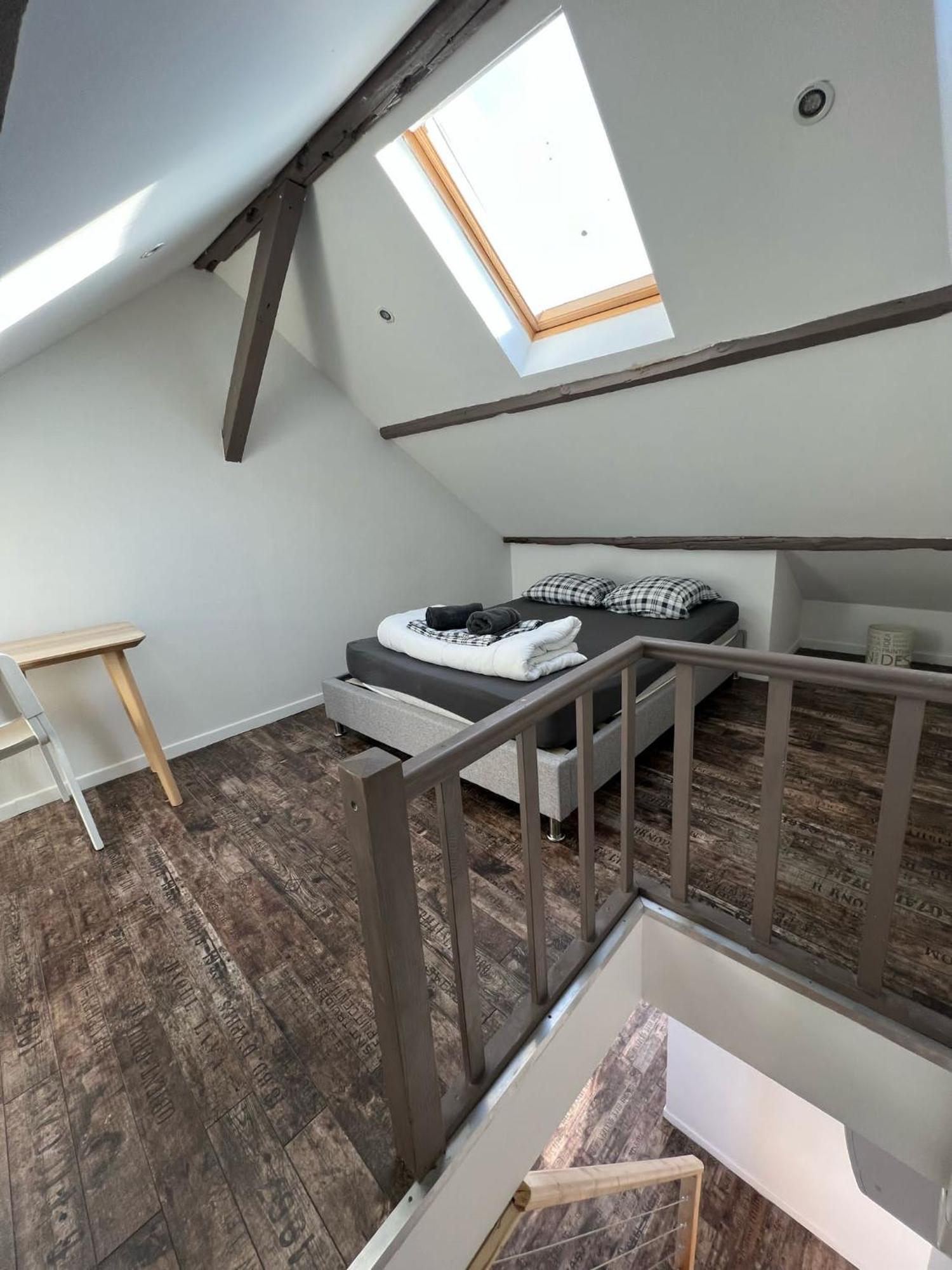 Guibert 19 F2 Duplex Apartment Caudebec-les-Elbeuf Exterior photo